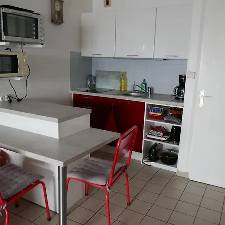 A Gilles Croix De Vie 4 Personnes *