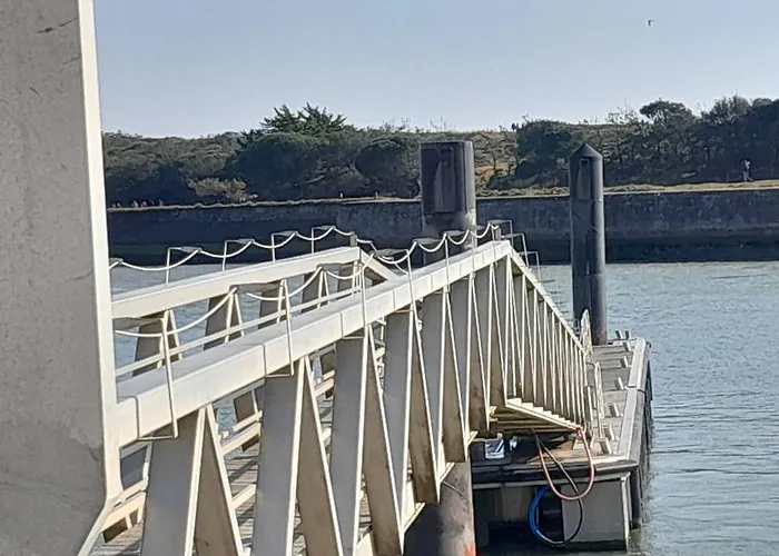 A Gilles Croix De Vie 4 Personnes Apartment *