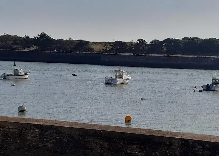 A Gilles Croix De Vie 4 Personnes * Saint-Gilles-Croix-de-Vie